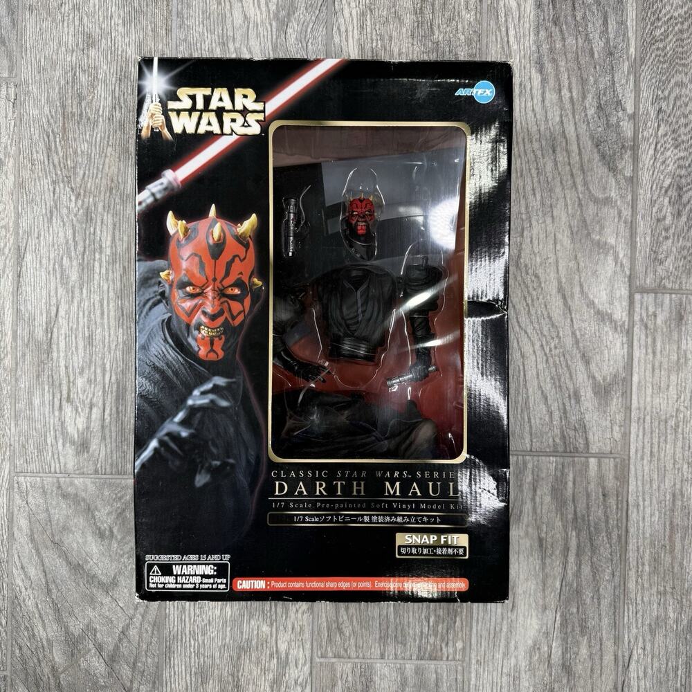 KOTOBUKIYA Classic Star Wars Painted Assembly Kit 17 Darth Maul Snap Fit Series